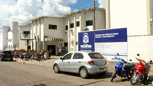Professor ataca estudante com tapa no rosto dentro de UTI